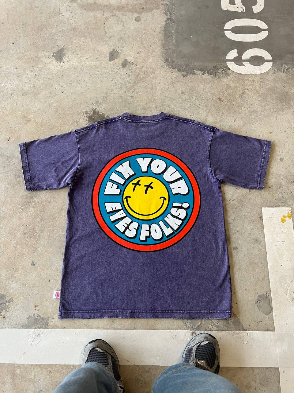 Fix Your Eyes, Folks! - Unisex Oversized Tee [PREORDER]