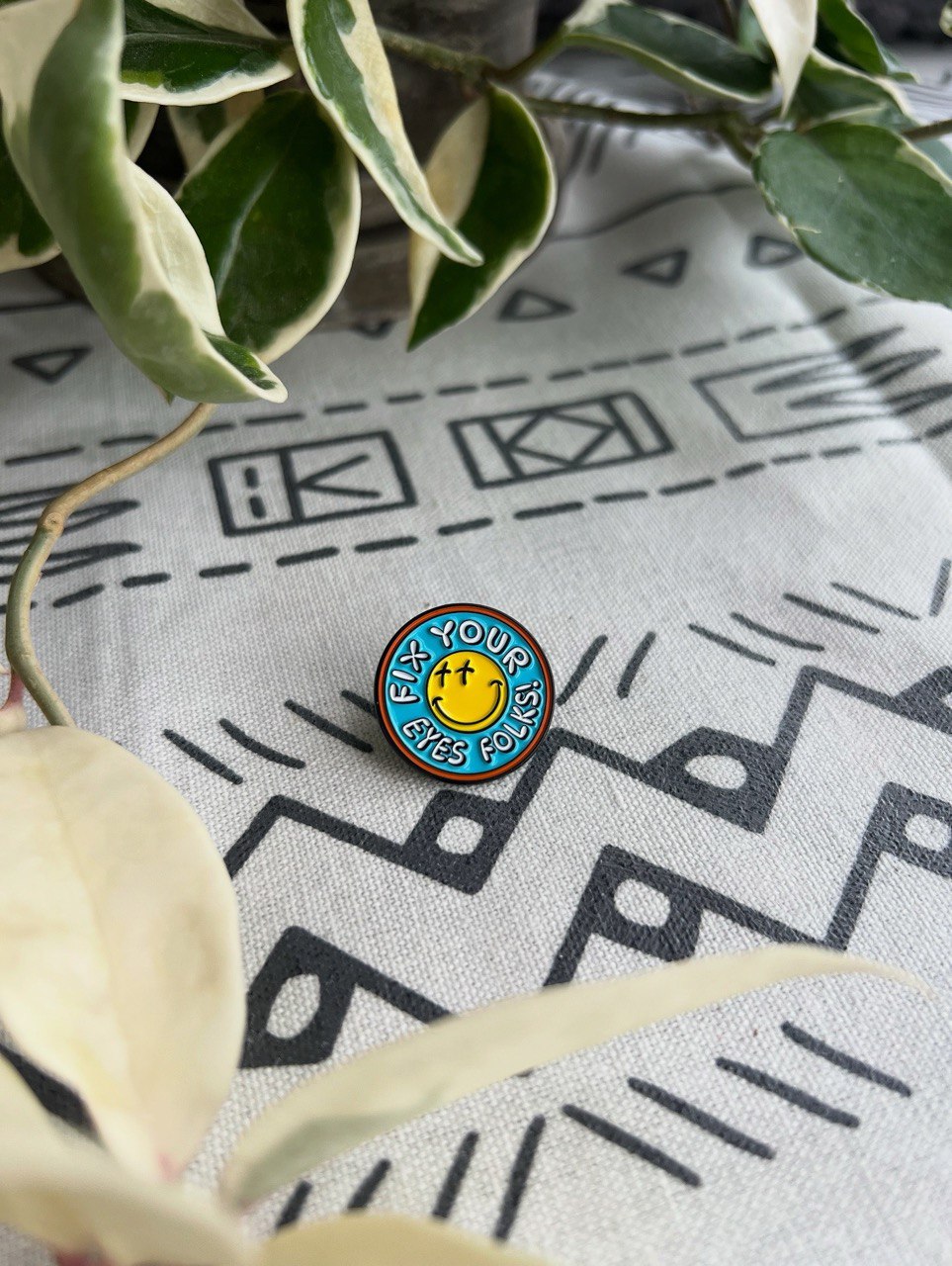 Fix Your Eyes, Folks! Enamel Pin