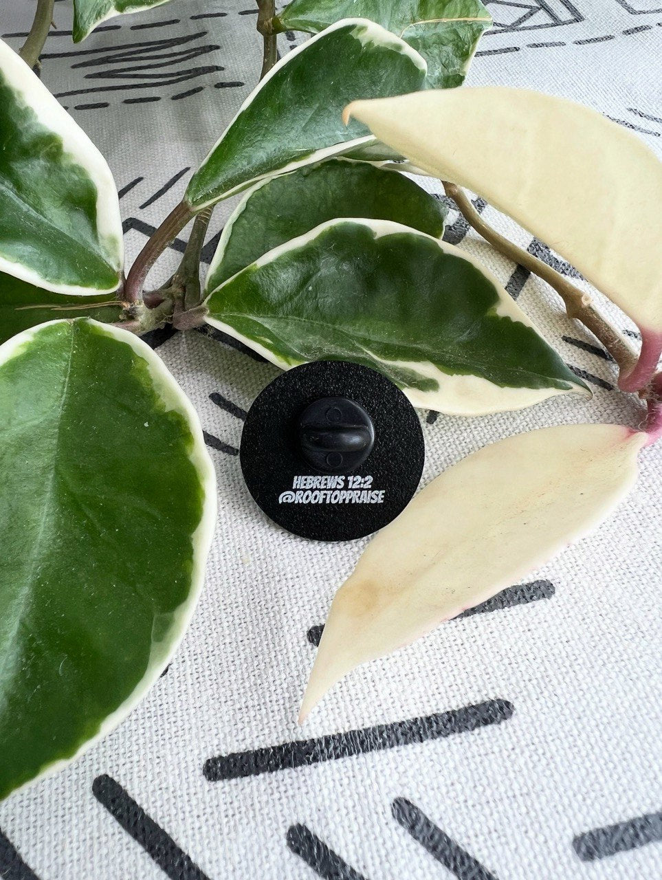 Fix Your Eyes, Folks! Enamel Pin